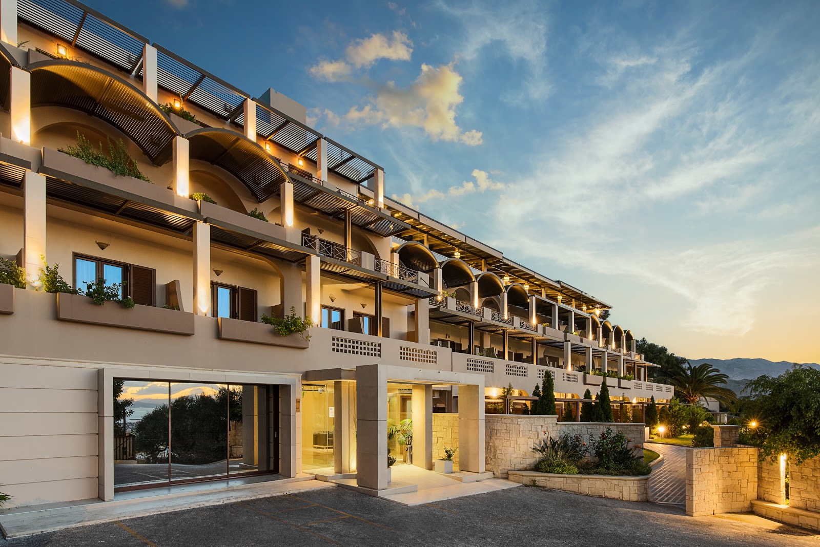 Poseidonion - Parthenon Hotel