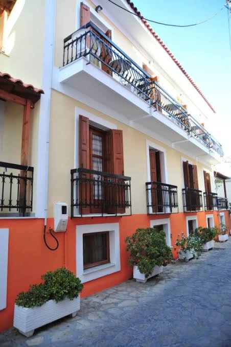 Potokaki Beachfront Hotel