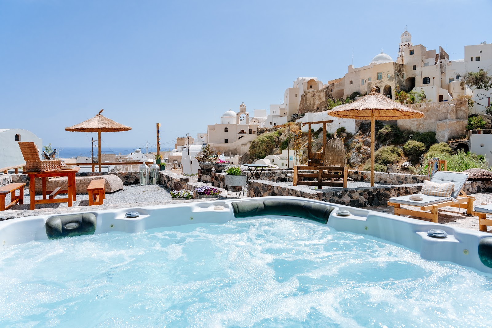 Santorini Heights Luxury Suites