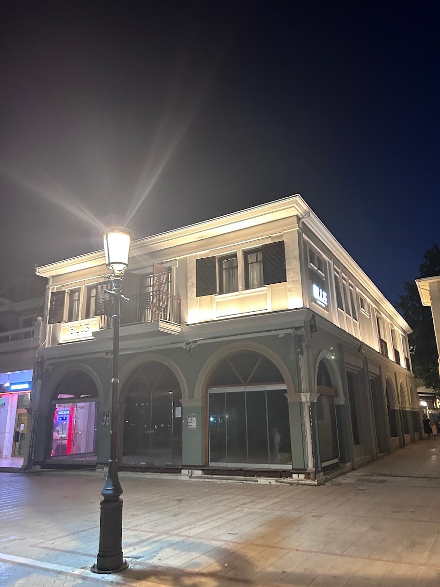 Sezian Boutique Homes & Villas