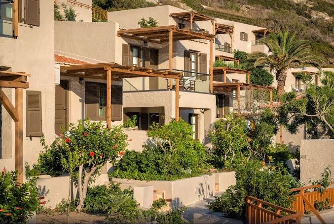 Spiros-Soula Thematic Suites & Family Hotel-Apartments