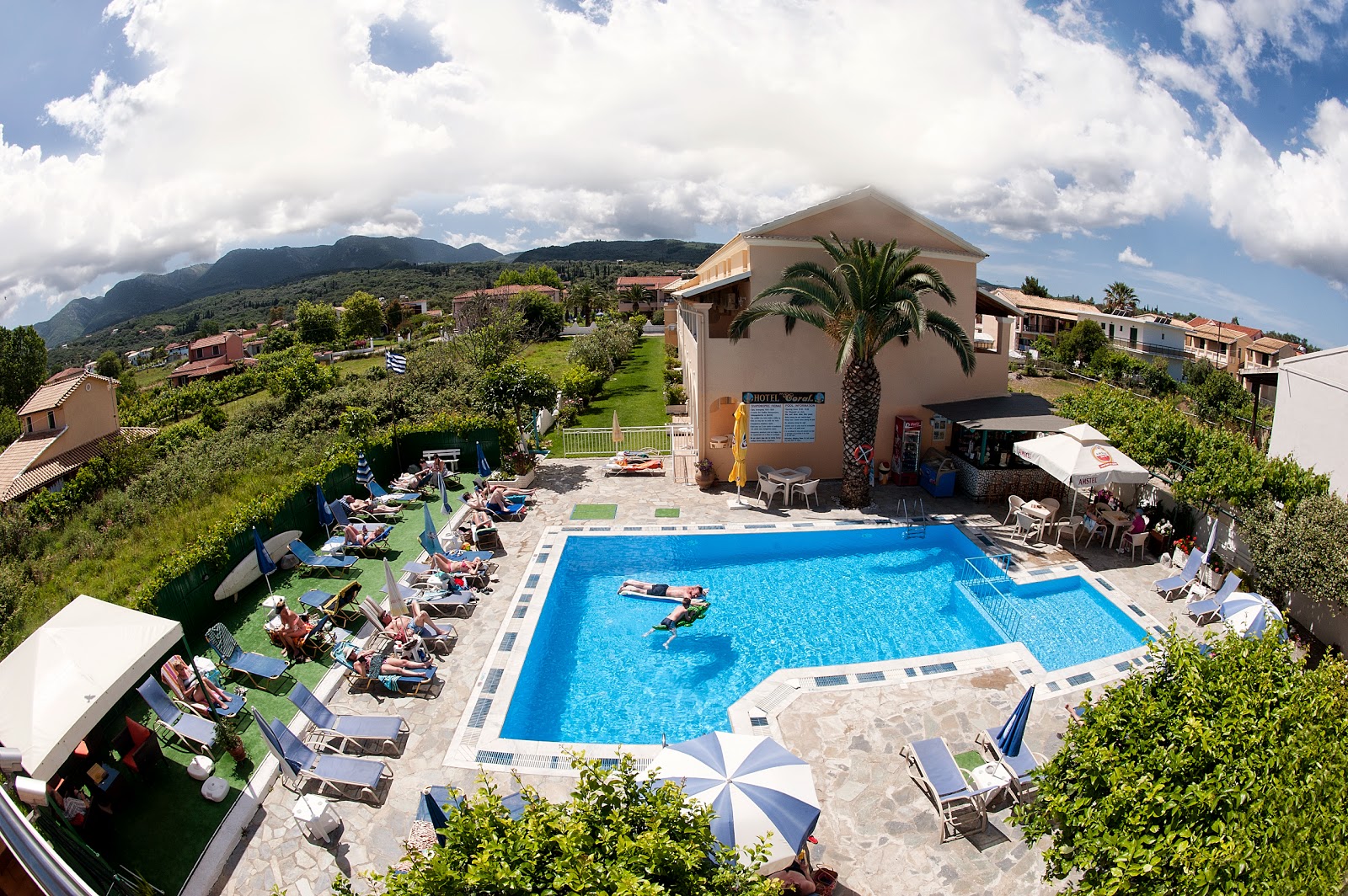 SunRose Beach Aparthotel