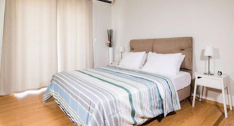 Violet bedroom and apartment