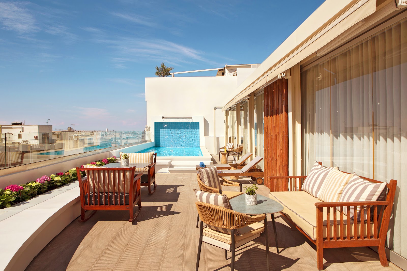 ZEUS Wyndham Grand Athens