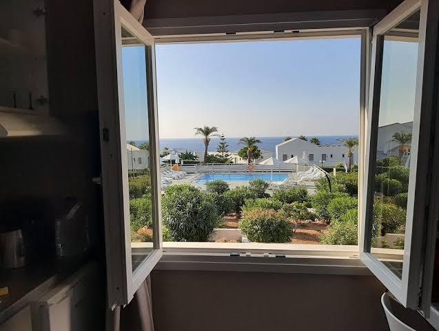 Zorbas Beach Village Hotel